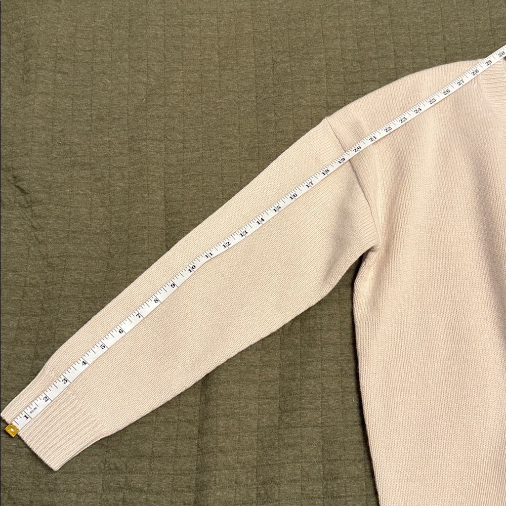 nwt nordstrom v-neck wool and cashmere sweater - Picture 9 of 9